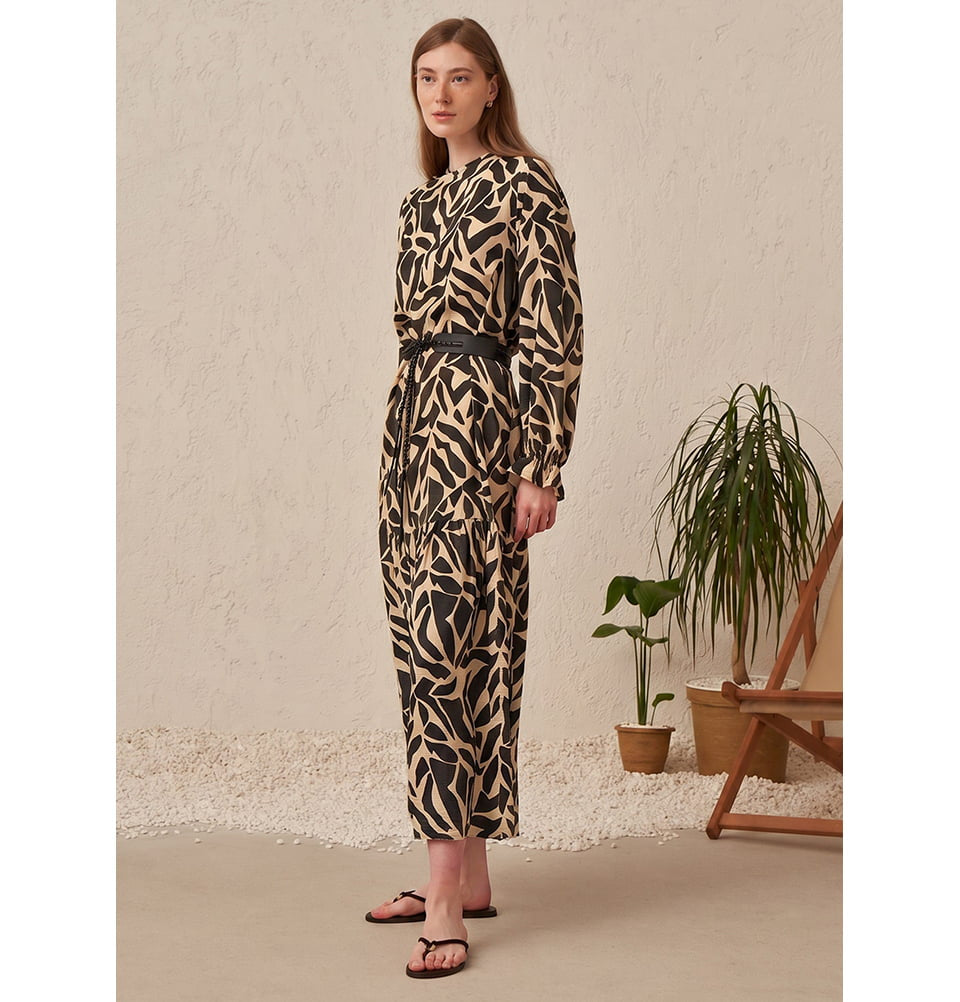 Women's Abstract Print Belted Tiered Maxi Dress - 60208 Black