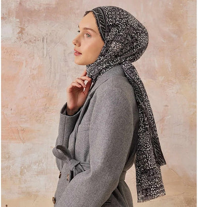 Modefa Shawl Black Abstract Crinkle Cotton Hijab Shawl - Black
