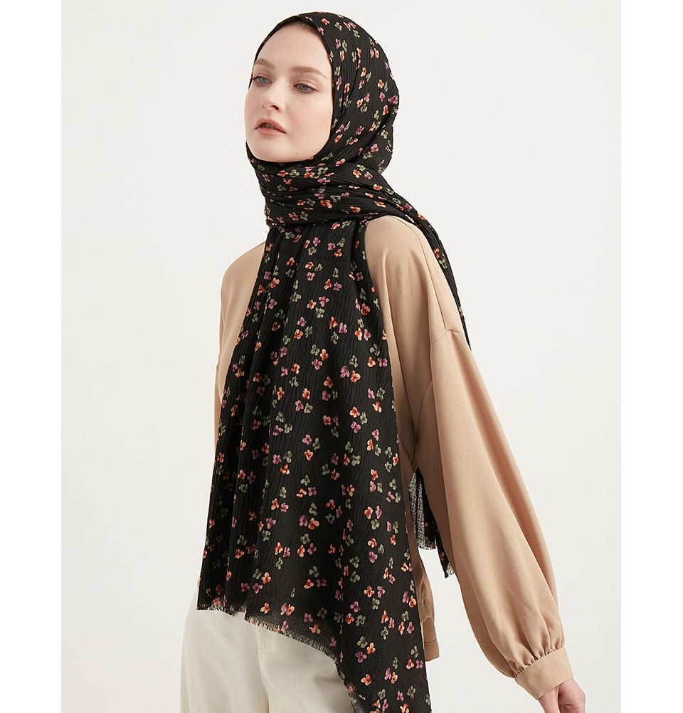 Modefa Shawl Black Posies Crinkle Cotton Hijab Shawl - Black