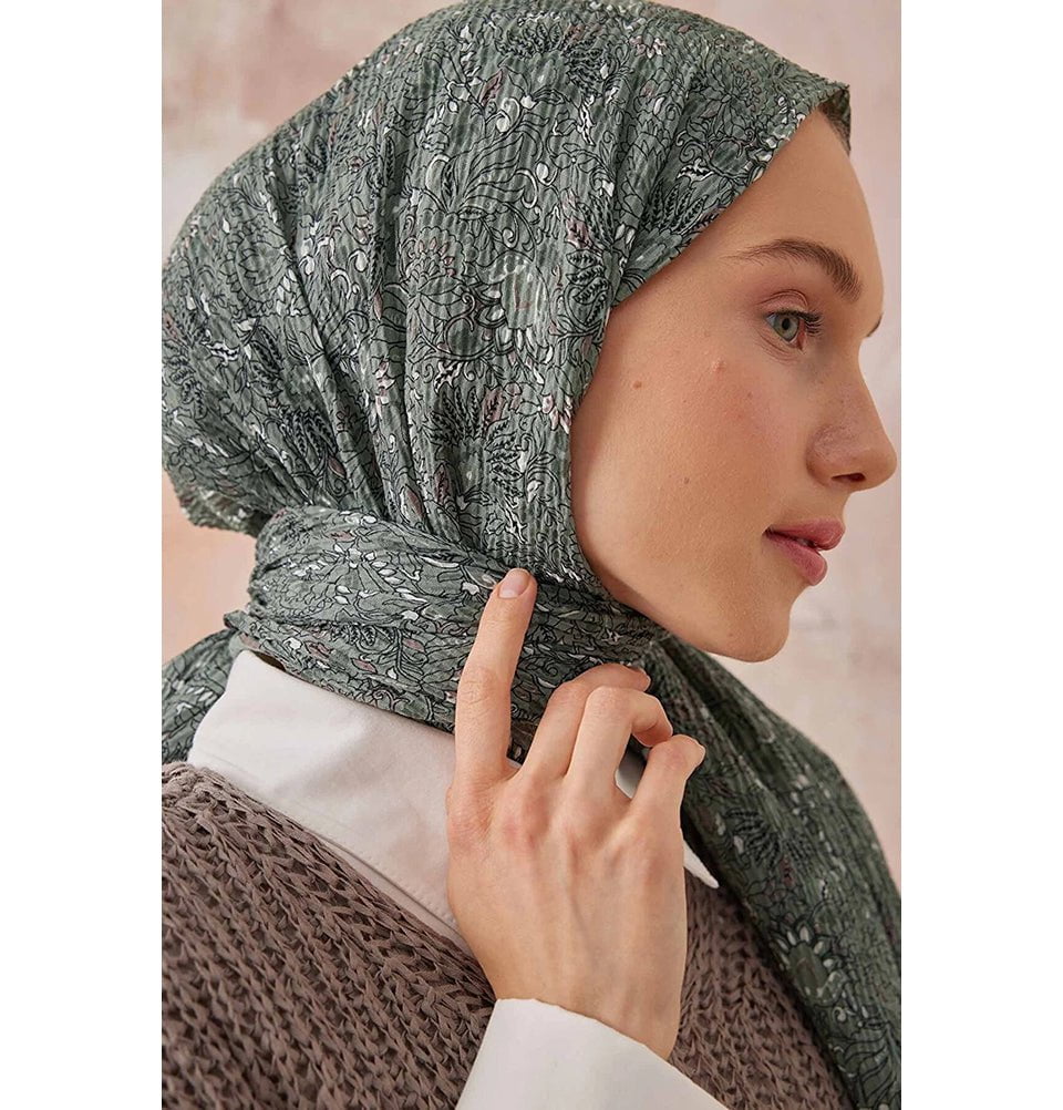 Modefa Shawl Forest Green Paisley Crinkle Cotton Hijab Shawl - Forest Green