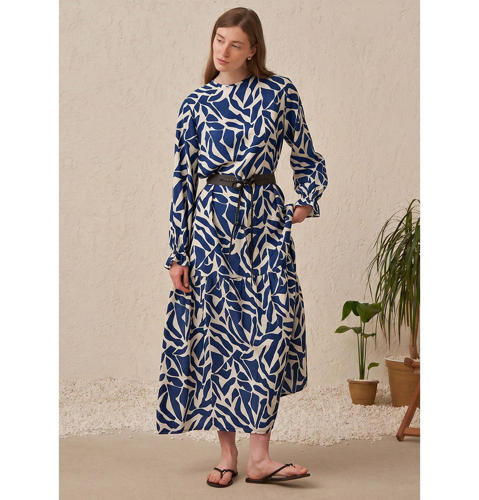 Women's Abstract Print Belted Tiered Maxi Dress