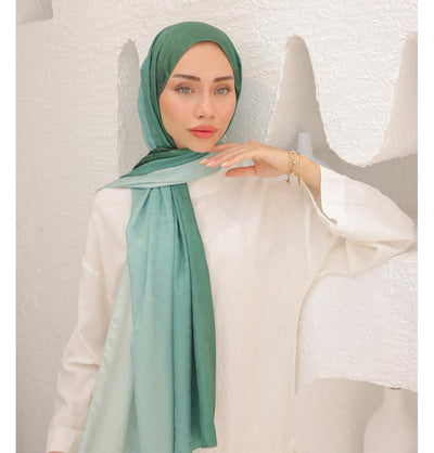 Mavidan Shawl Green Gradient Cotton Blend Patterned Shawl Hijab - Green