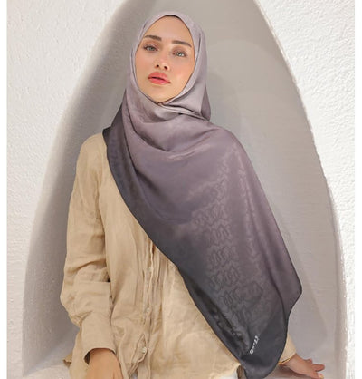 Mavidan Shawl Lilac Gradient Cotton Blend Patterned Shawl Hijab - Lilac