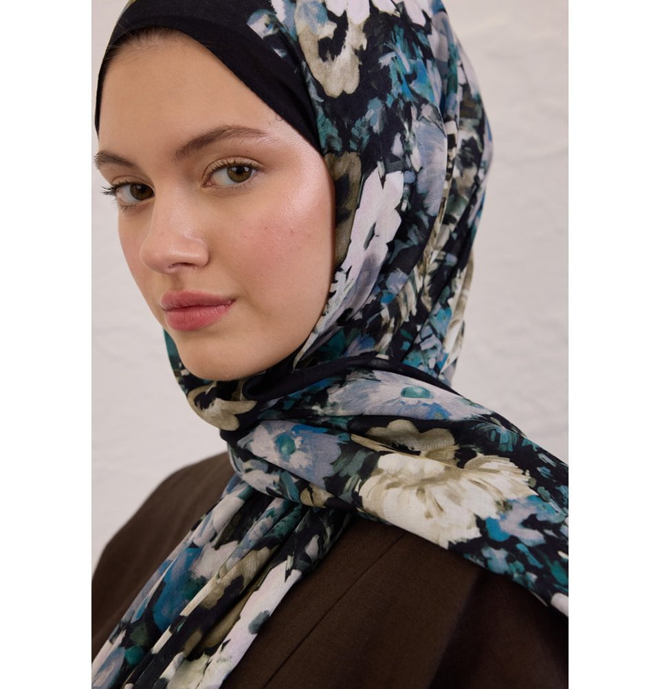 Modefa Black Rami Lightweight Hijab Shawl Beauty Blossom - Black