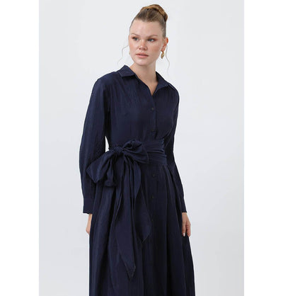 Modefa Dress Modern Muslim Women's Crinkled Maxi Dress - 20661 Navy Blue