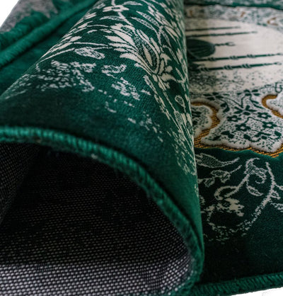 Modefa Green Ramadan Mubarak Gift Bag Set with Prayer Mat, Prayer Beads, Car Hanger, & Rollerball Perfume - Green