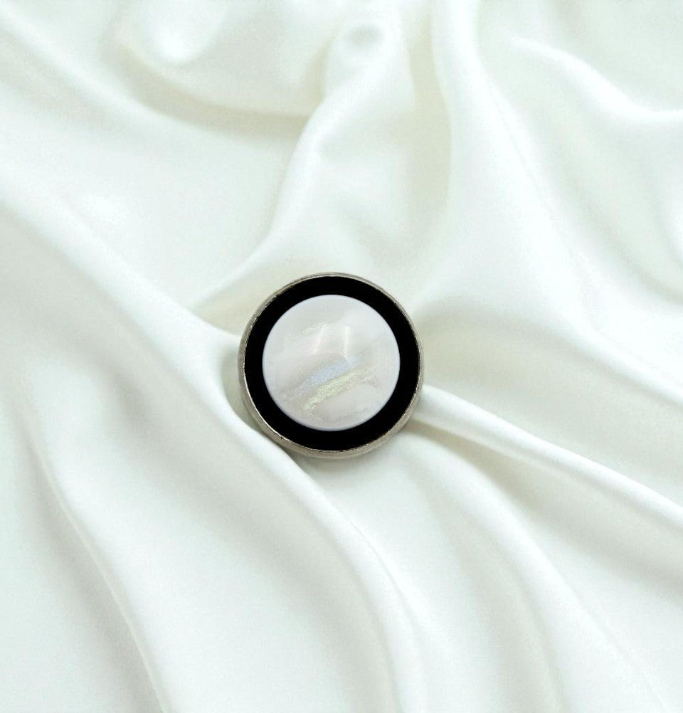Modefa Hijab Pins Two-Tone Glossy Magnetic Hijab Pin - White & Black