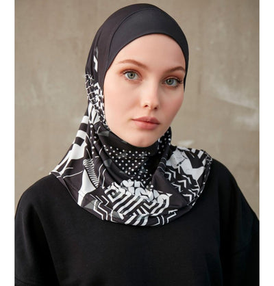 Modefa Instant Hijabs Black/White Modefa One Piece Instant Sports Hijab - Geometric Tiles - Black/White