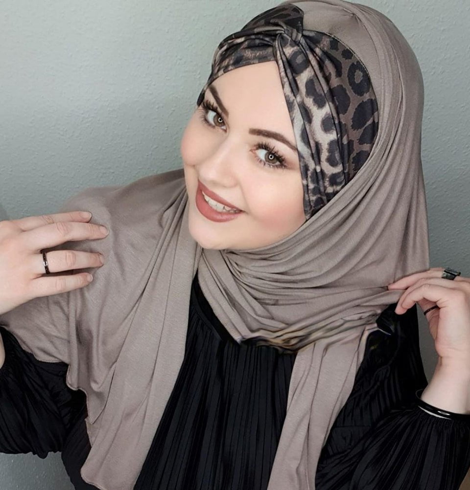 Modefa Instant Hijabs Mink Solid & Leopard Print Jersey Instant Hijab - Mink