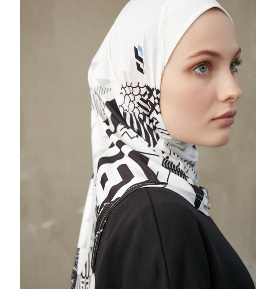 Modefa Instant Hijabs White/Black Modefa One Piece Instant Sports Hijab - Geometric Tiles - White/Black