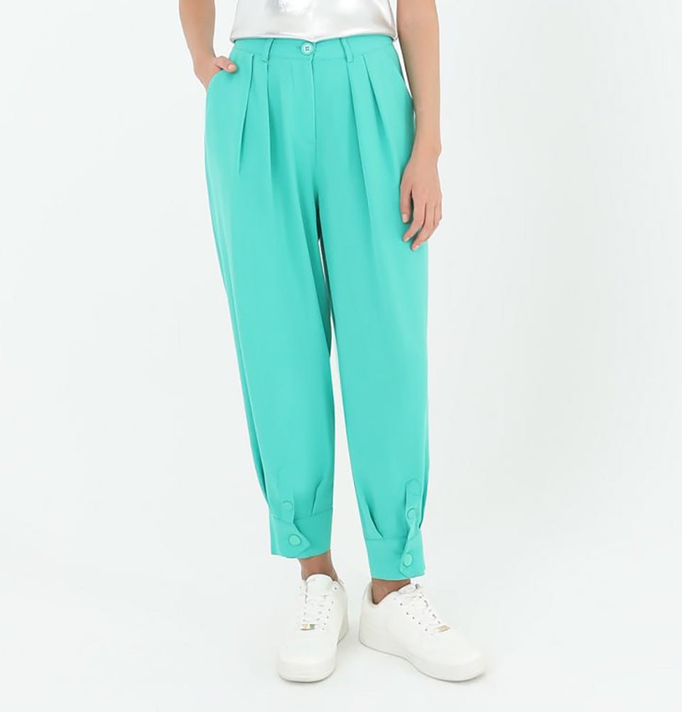 Modern Muslim Women's Pleated Casual Joggers Modern Muslim Women's Pleated Casual Joggers