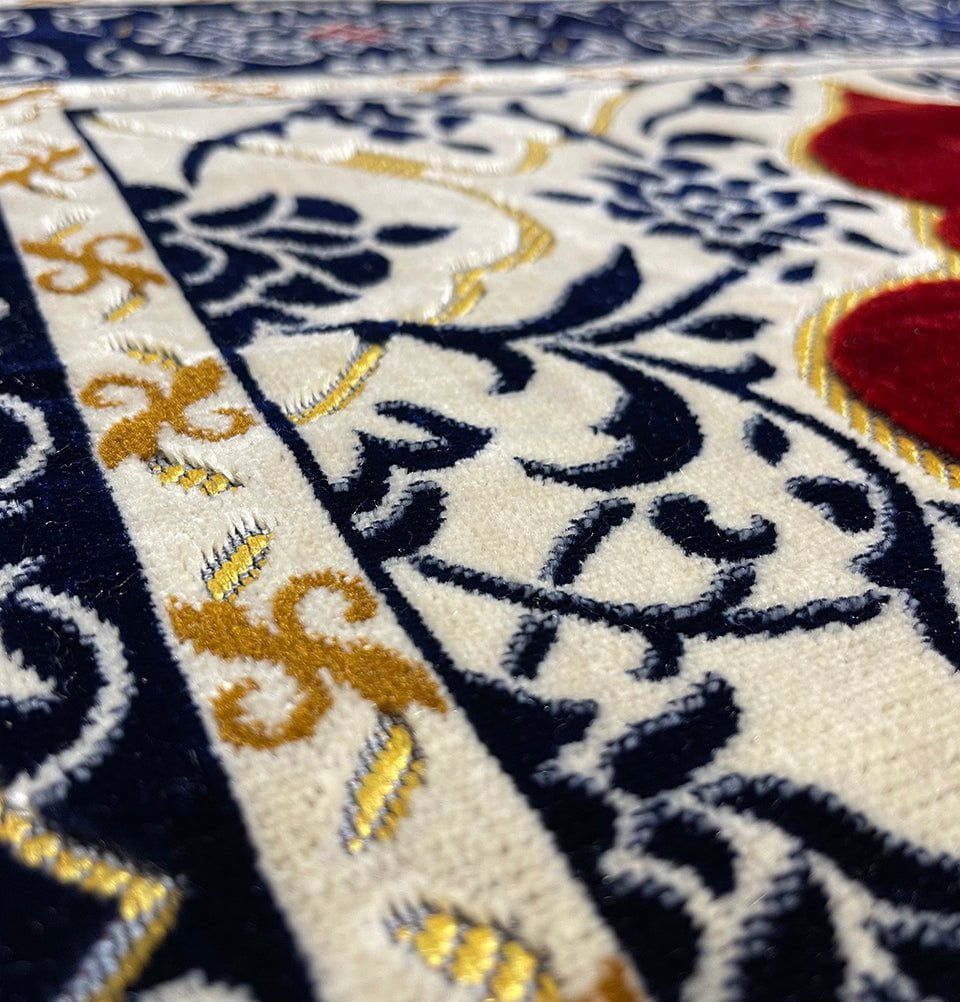 Wide 5 Person Velvet Islamic Prayer Rug With Imam Spot - Red & Beige