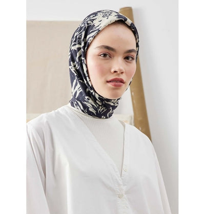 Modefa scarf Violet Black Patterned Viscose Cotton Square Hijab - Violet Black