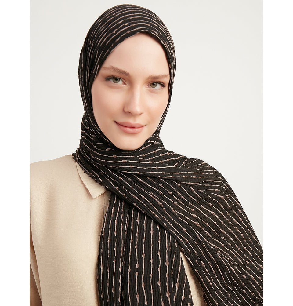 Modefa Shawl Black Abstract Lines Crinkle Hijab Shawl - Black