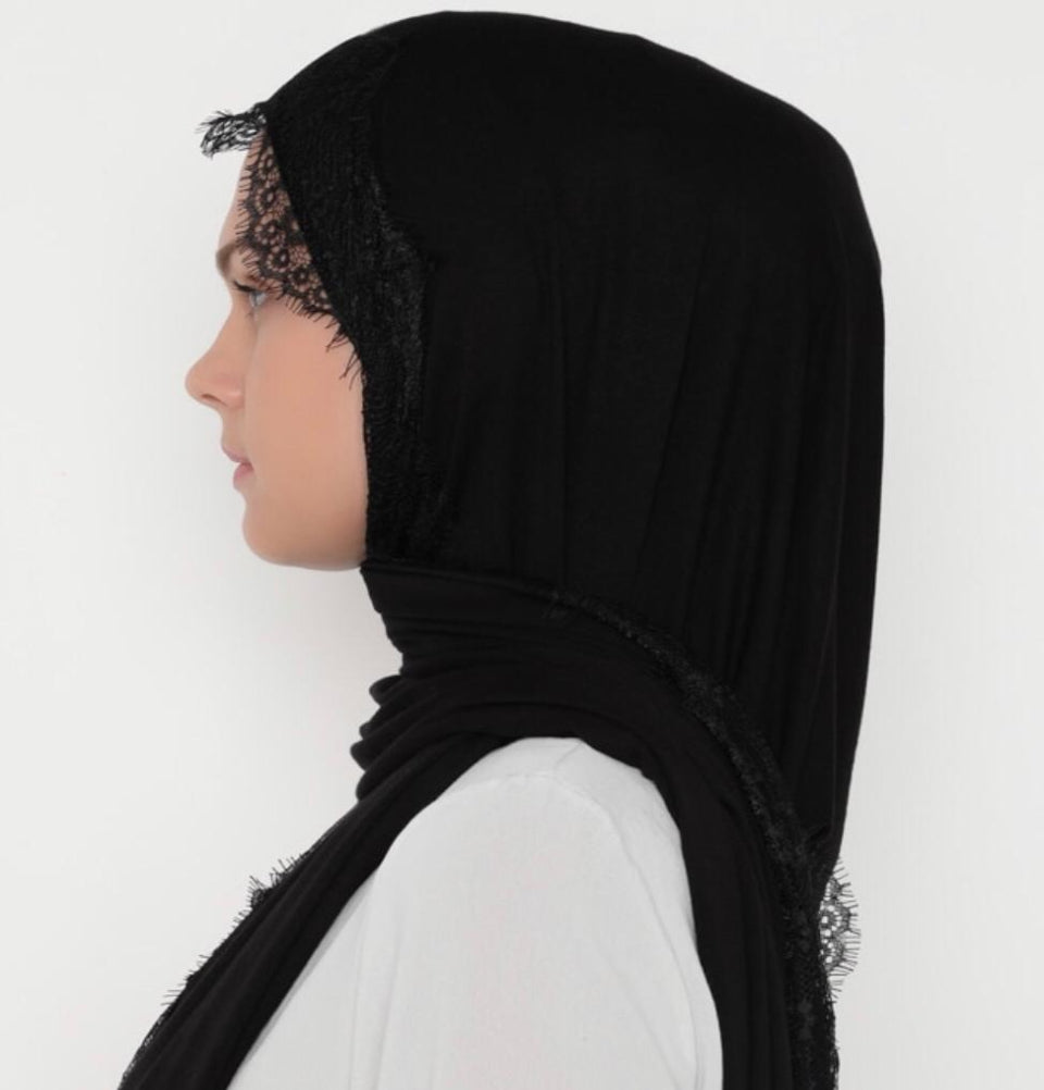 Modefa Shawl Black Elegant Lace-Trim Hijab Shawl - Black