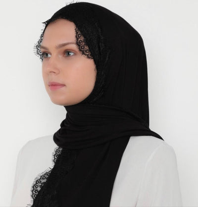 Modefa Shawl Black Elegant Lace-Trim Hijab Shawl - Black