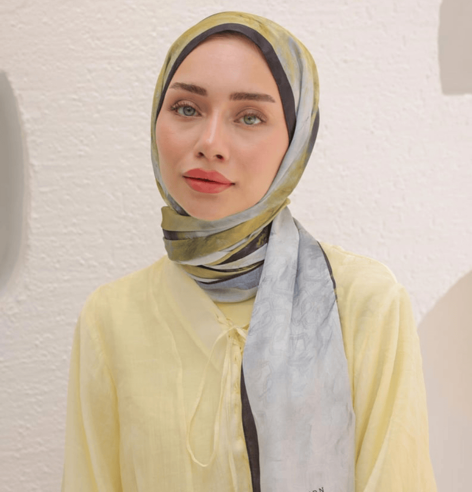 Modefa Shawl Black Gold Dreamy Color Satin Blend Patterned Shawl Hijab - Black Gold