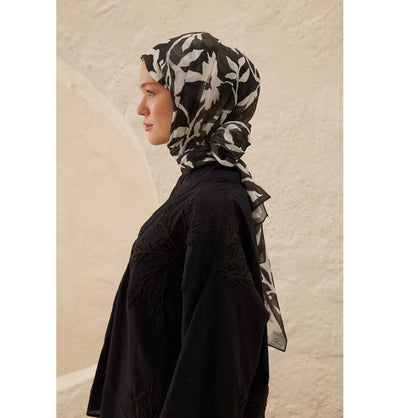 Modefa Shawl Black Rami Lightweight Hijab Shawl Petunia - Black