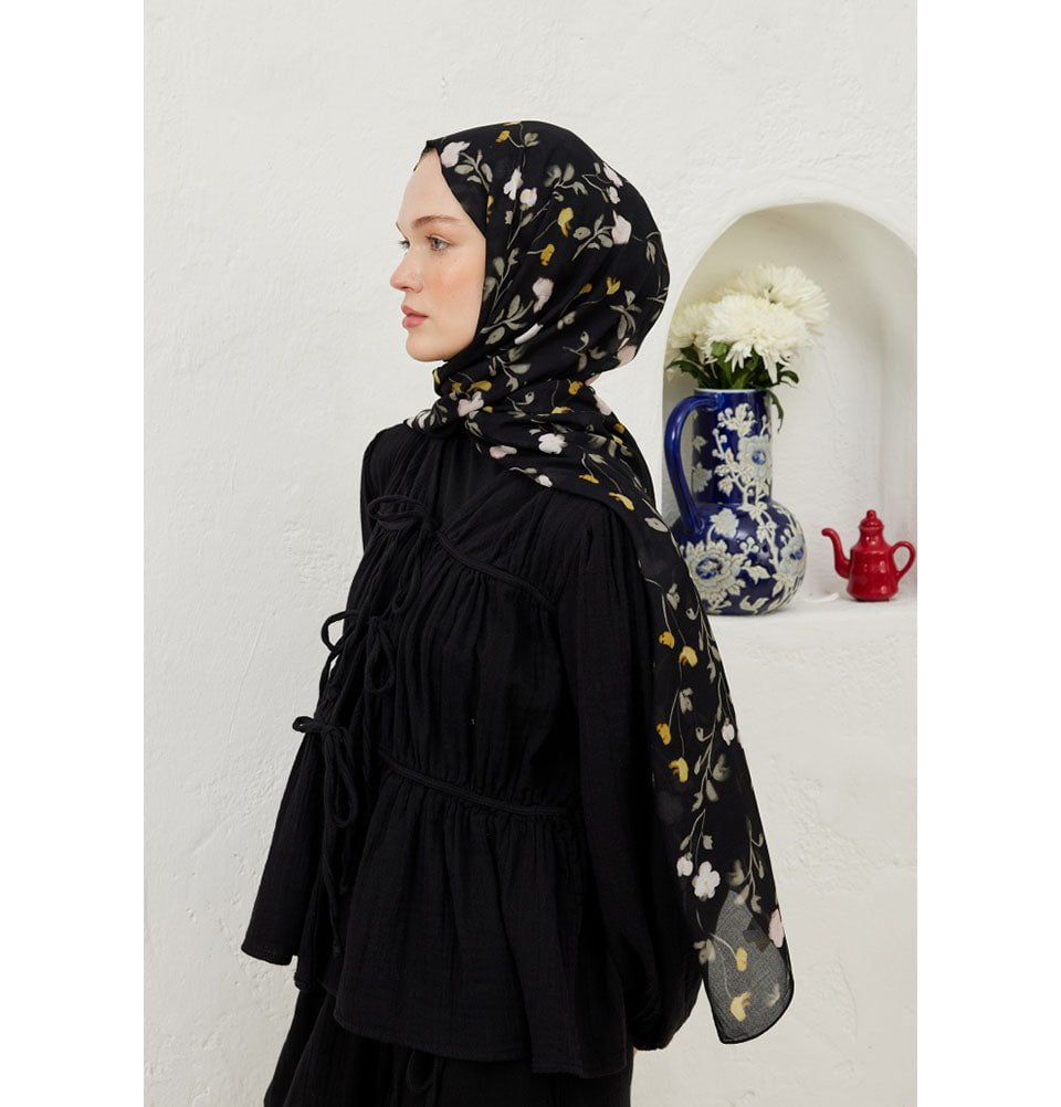 Modefa Shawl Black Rami Lightweight Hijab Shawl Soft Flowers - Black