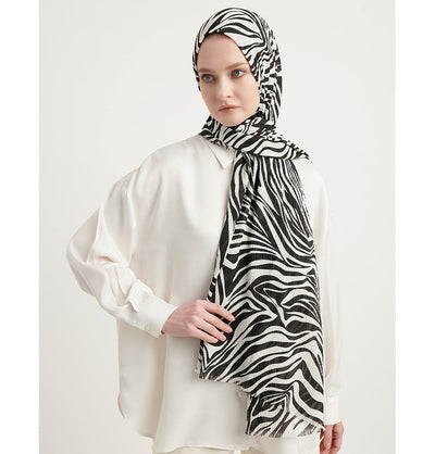 Modefa Shawl Black Zebra Crinkle Hijab Shawl - Black