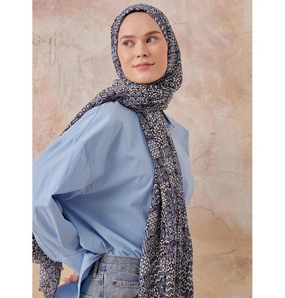 Modefa Shawl Blue Abstract Crinkle Cotton Hijab Shawl - Blue