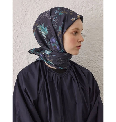 Modefa Shawl Dahlia Navy Blue Patterned Viscose Cotton Square Hijab - Dahlia Navy Blue