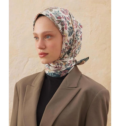 Modefa Shawl Foliage Leaf Green Patterned Viscose Cotton Square Hijab - Foliage Leaf Green