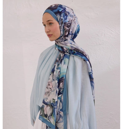 Modefa Shawl Indigo Rami Lightweight Hijab Shawl Nerissa - Indigo