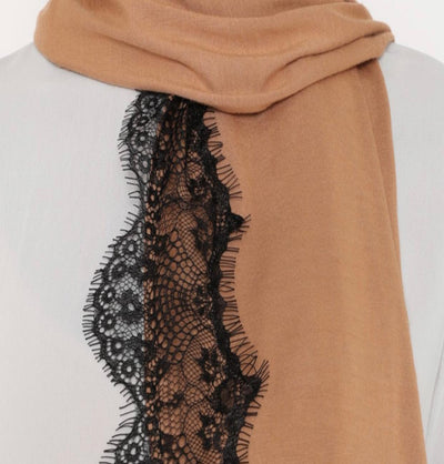 Modefa Shawl Mustard Elegant Lace-Trim Hijab Shawl - Mustard