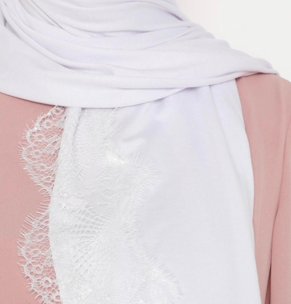 Modefa Shawl White Elegant Lace-Trim Hijab Shawl - White