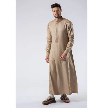 Modefa Thobe Men's Casual Full Length Islamic Thobe AAR2429 Golden Printed Arrows - Palm Sand