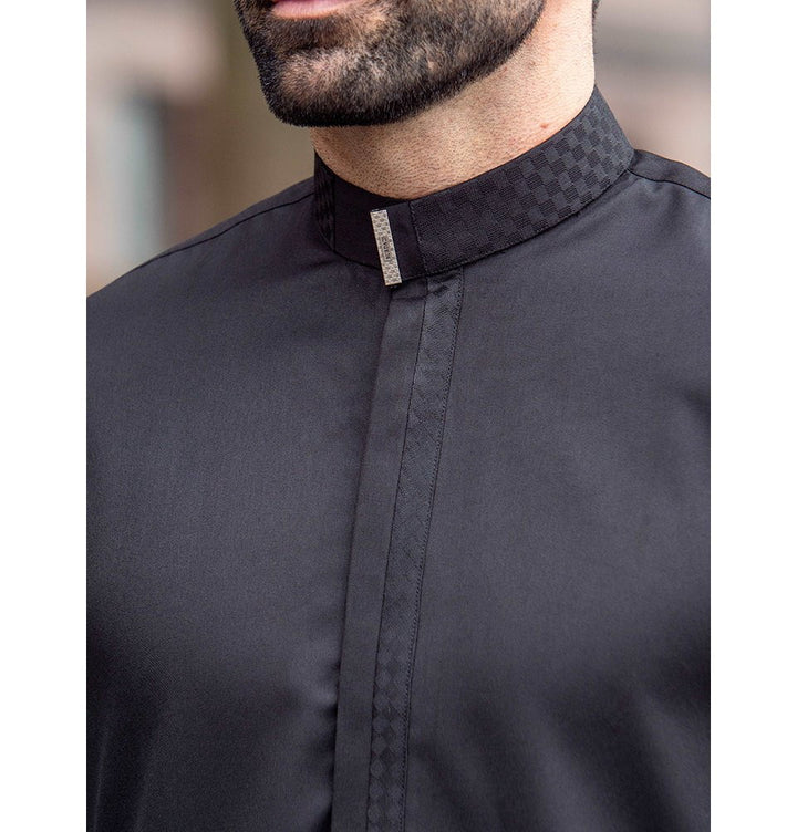 Men's Full Length Islamic Thobe 107 - Sleek Midnight Black