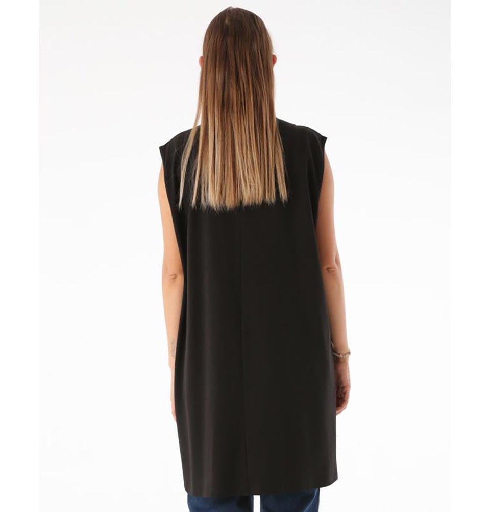Modefa Tunic Modest Muslim Women's Plus Size Essential Sleeveless Tunic - M16003 Black