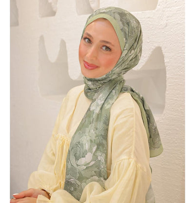 MVDN Shawl Light Green Tulip Garden Cotton Patterned Shawl Hijab - Light Green