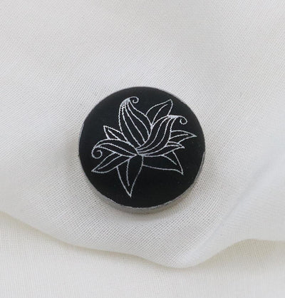 Magnetic Hijab 'Pin' Black Flora