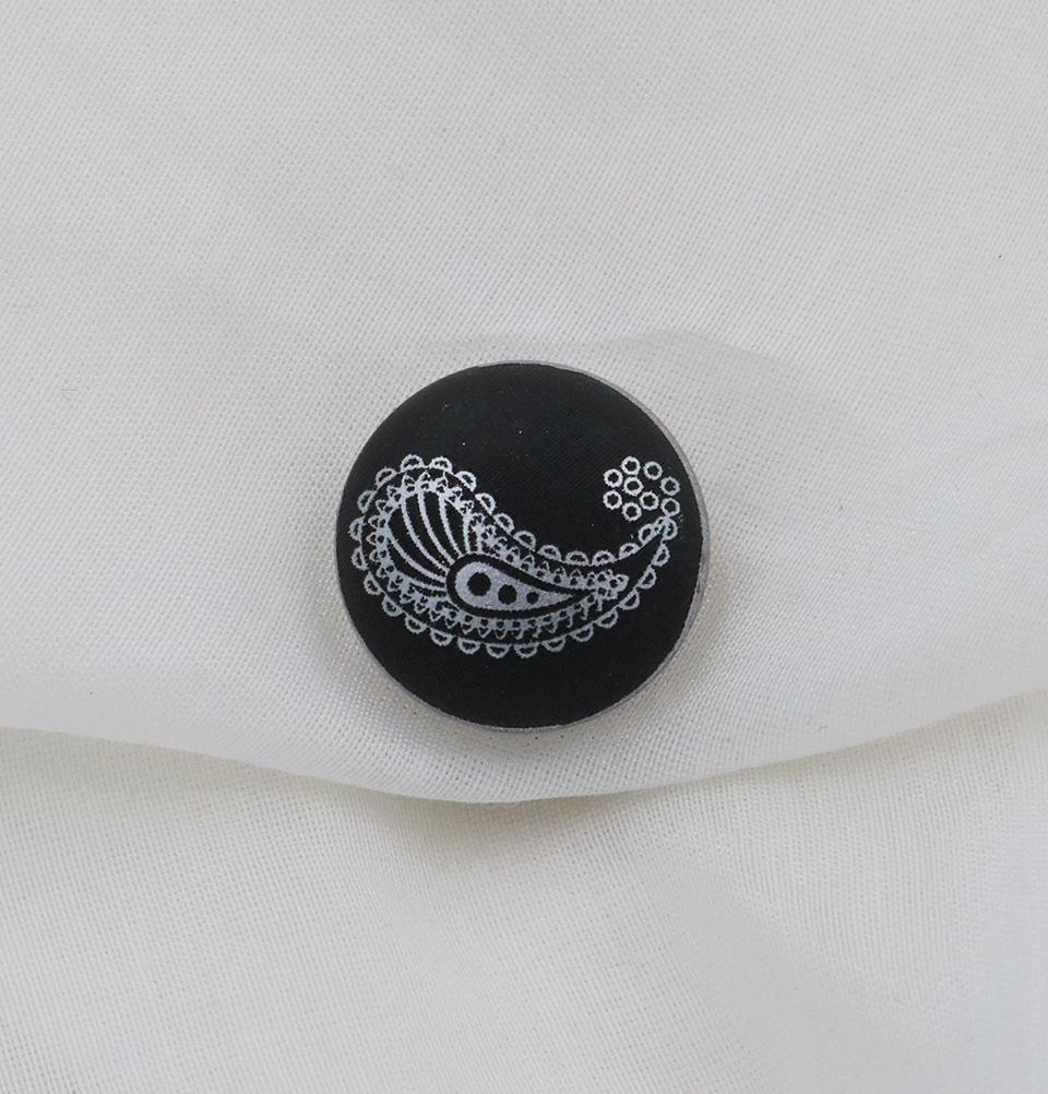Magnetic Hijab 'Pin' Black Paisley