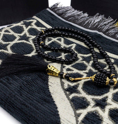 Modefa Book Black Gift Set - Prayer Rug, Dua Book and Prayer Beads in Satin Bag - Black