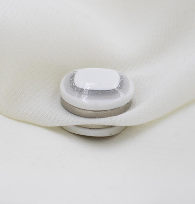 Diamante Magnetic Hijab 'Pin' - White