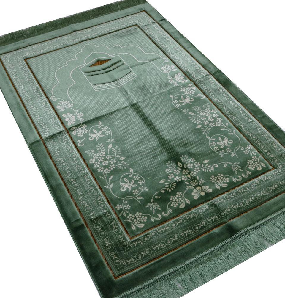 Double Plush Wide Islamic Prayer Rug - Kaba Light Green