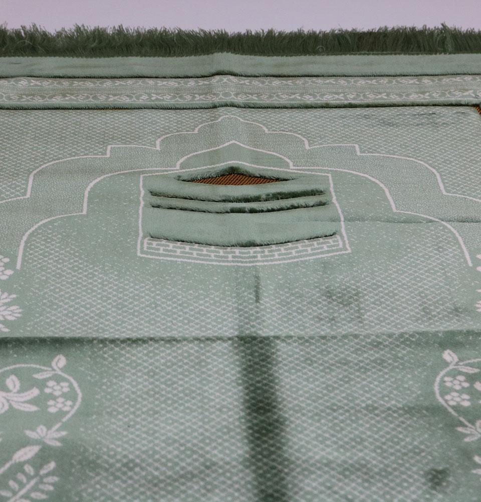 Double Plush Wide Islamic Prayer Rug - Kaba Light Green