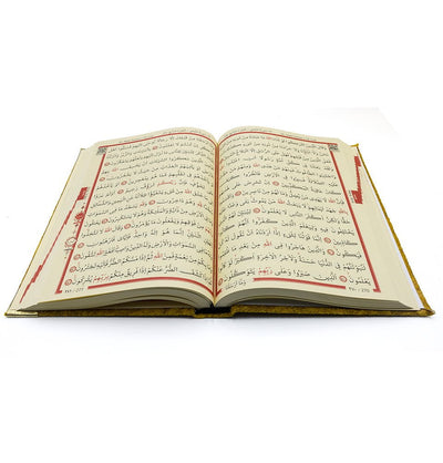 Modefa Prayer Rug Gold Eid Gift Set | 5 Piece Set with Prayer Rug & Quran - Gold
