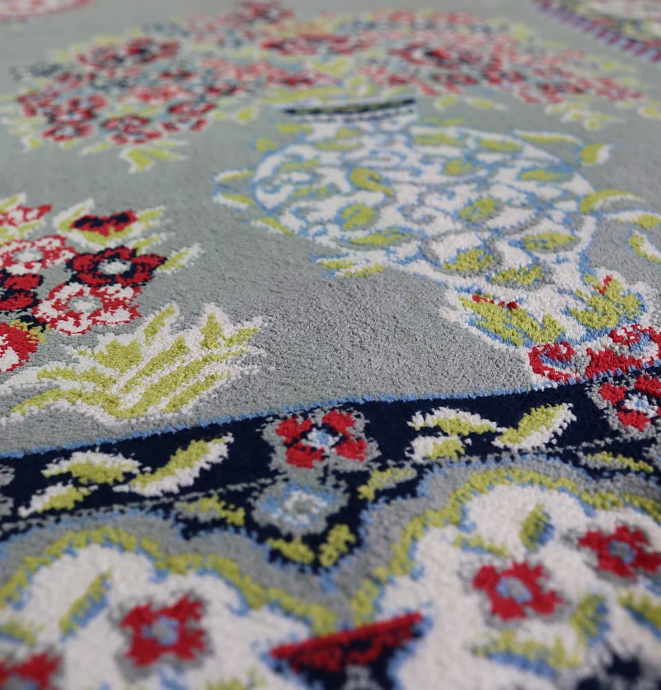 Luxury Velvet Kilim Islamic Prayer Rug - Floral Grey