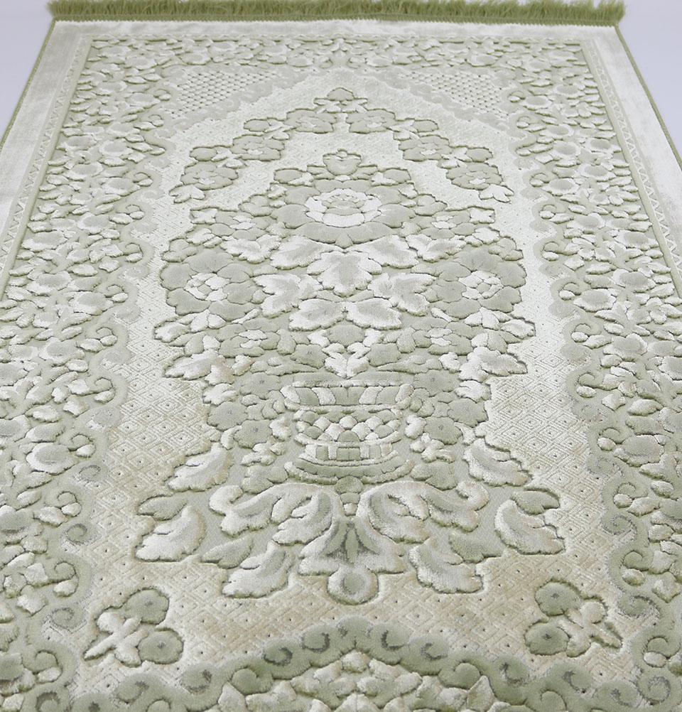 Luxury Velvet Islamic Prayer Rug - Pale Sage Green