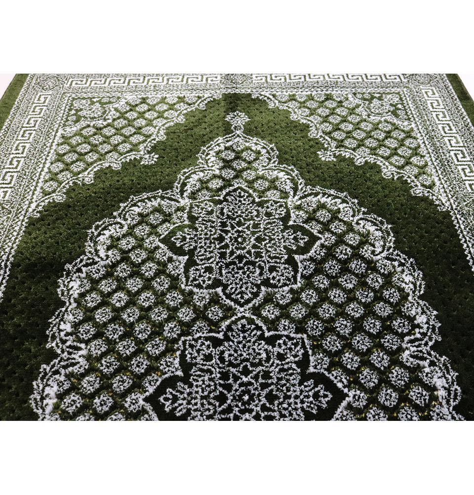 Plush Ipek Islamic Prayer Rug - Geometric Floral Green