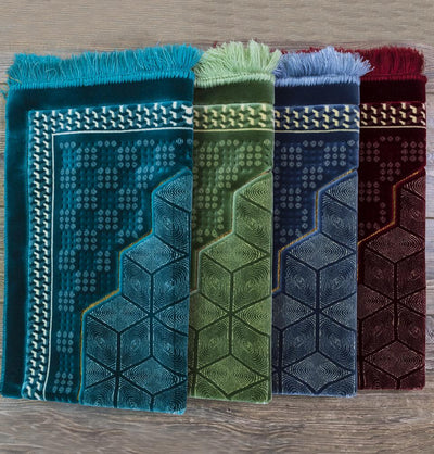 Modefa Prayer Rug Turquoise Lux Plush Velvet Islamic Prayer Rug - Geometric Mihrab Turquoise