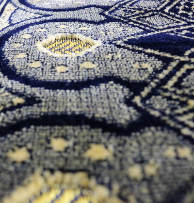 Velvet Geometric Arch Islamic Prayer Rug - Navy Blue