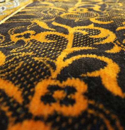 Velvet Wild Daisy Islamic Prayer Rug - Brown/Orange