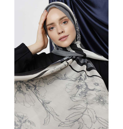 Modefa Shawl Gray/Black Modefa Tri-Panel Hijab Shawls | Whimsical Flowers - Gray & Black