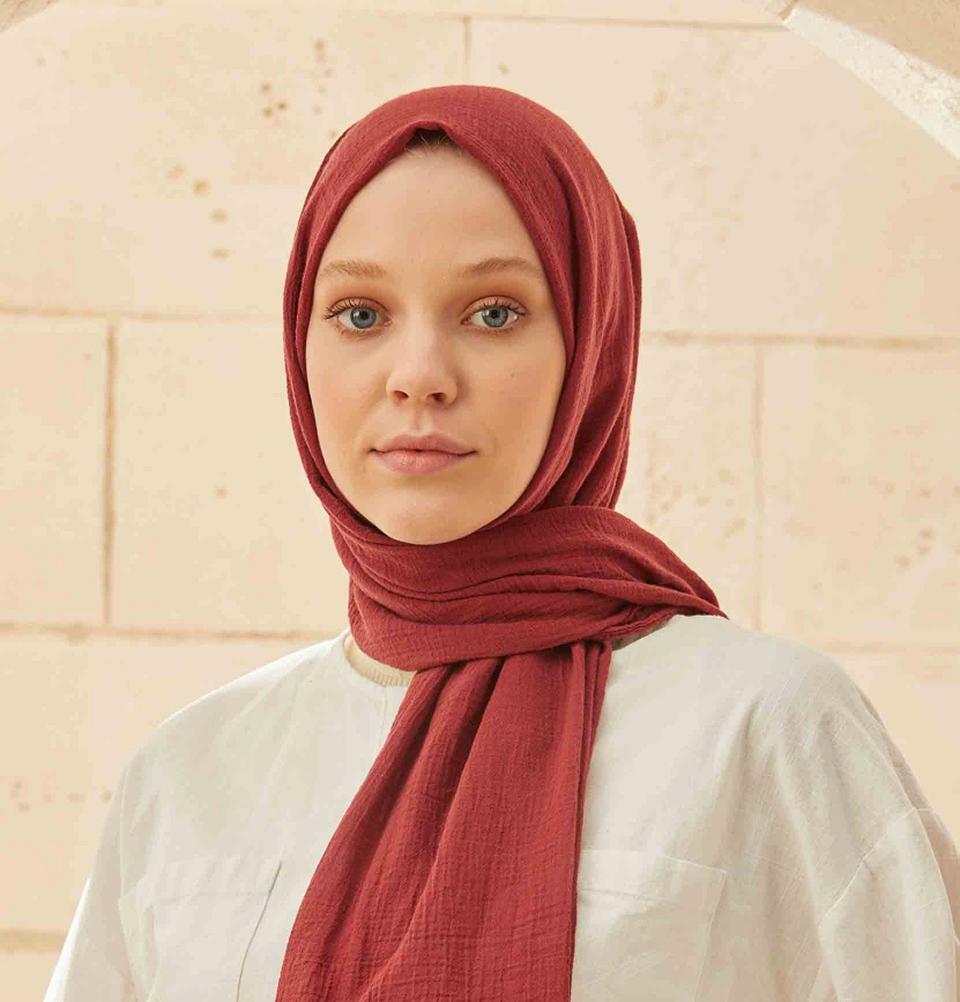 Modefa Shawl Maroon Solid Organic Cotton Shawl - Maroon