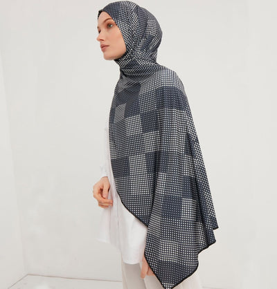 Modefa Shawl Navy Modefa Sports Hijab Shawl - Checkered Polka Dot - Navy